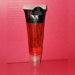 🩷INT Cosmetics lip oil